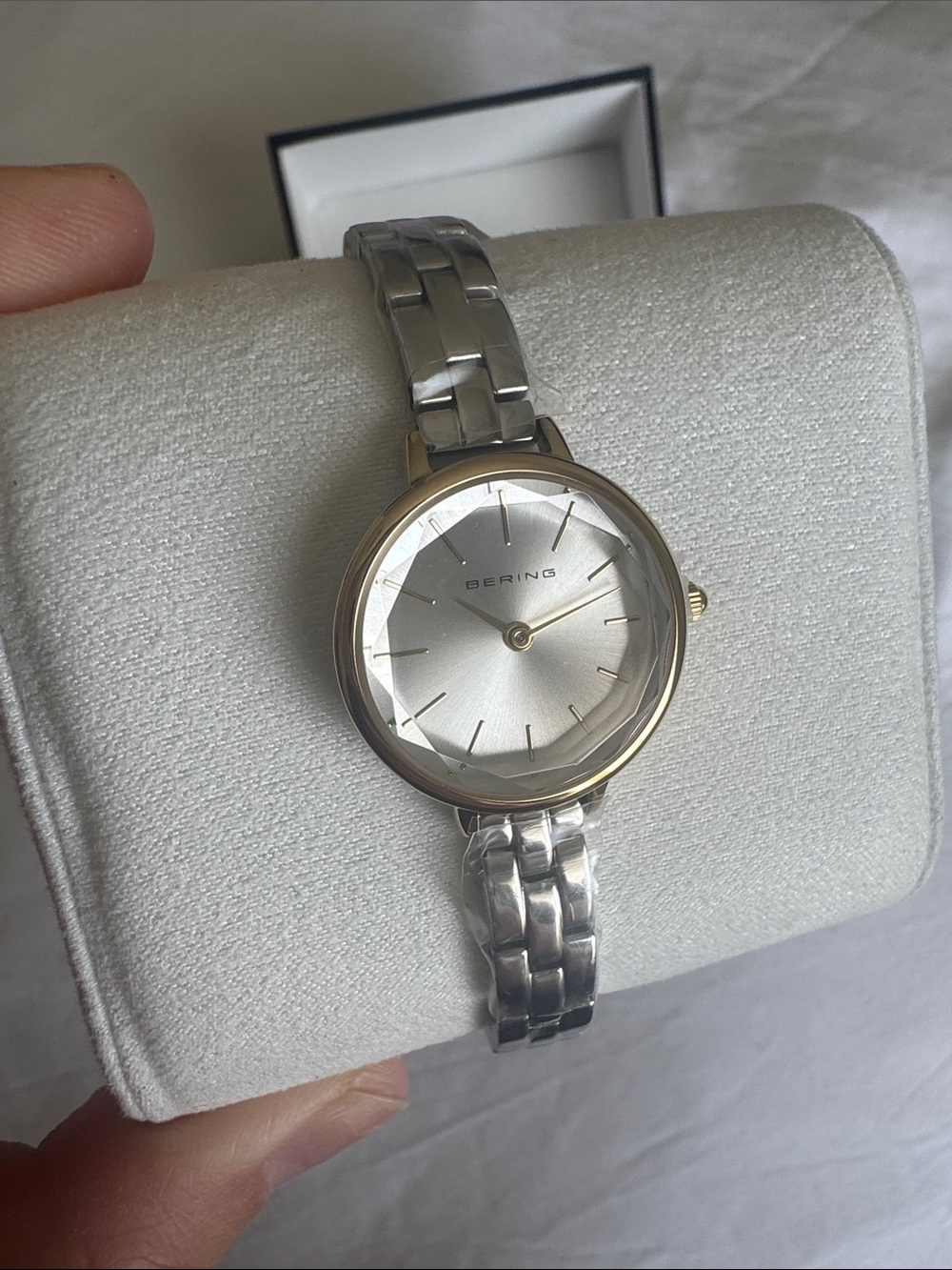 Bering Two-Tone Women's Bracelet Watch in Silver and Gold - Picture 5 of 7